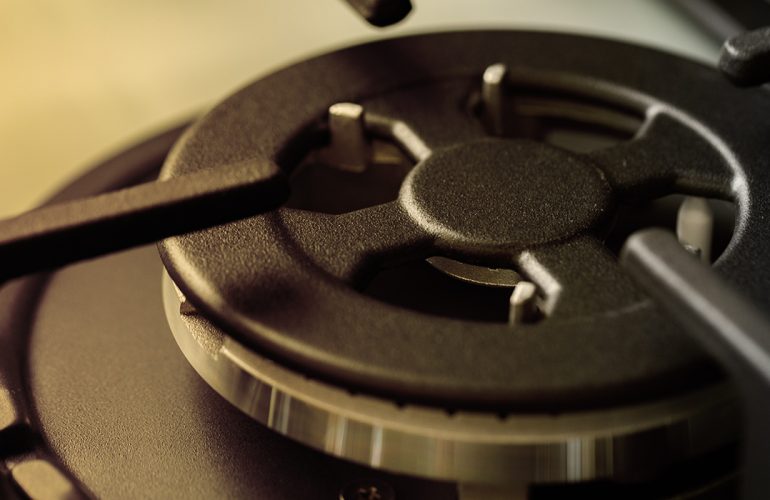 Choosing the Perfect Cooktop: What to Consider for Your Kitchen